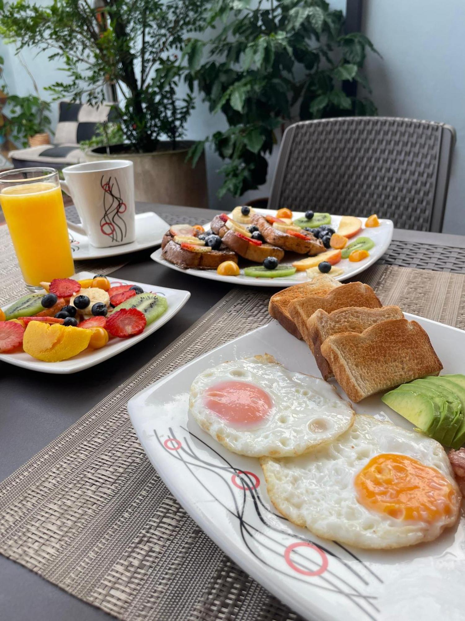Colinkhouse Hotel Medellín Kültér fotó
